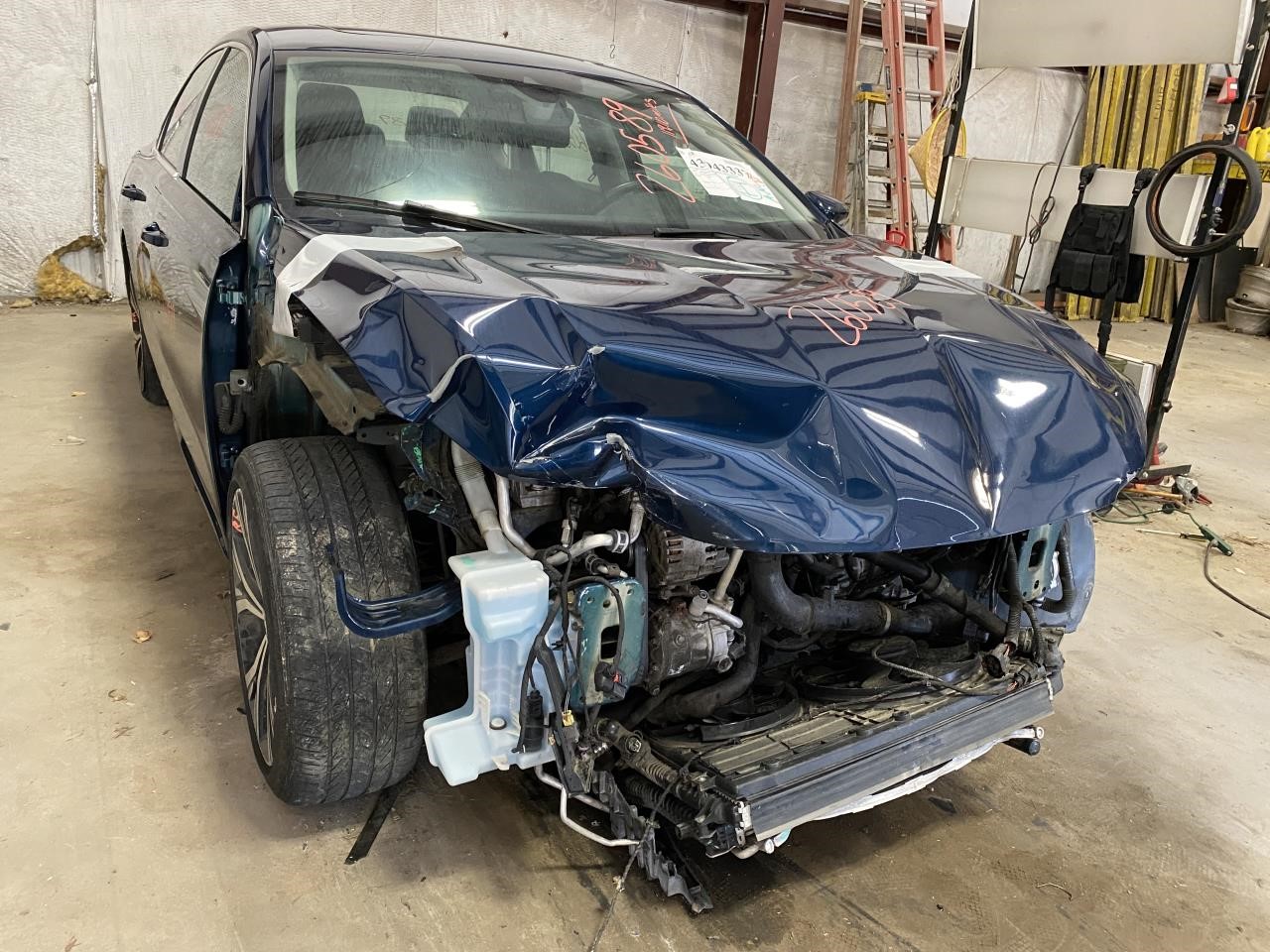 Vehicle/131700_04.jpg
