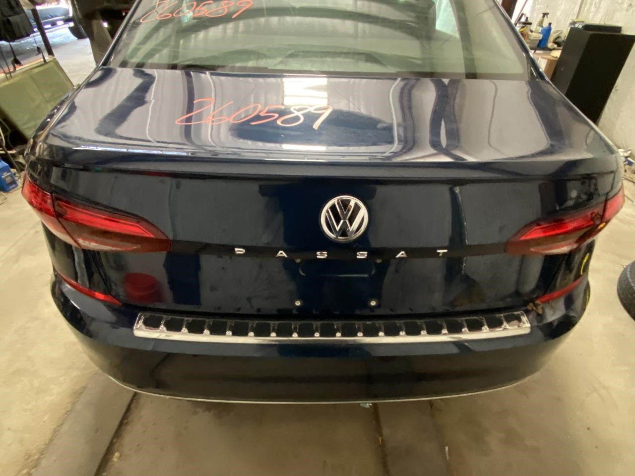 Vehicle/131700_12.jpg