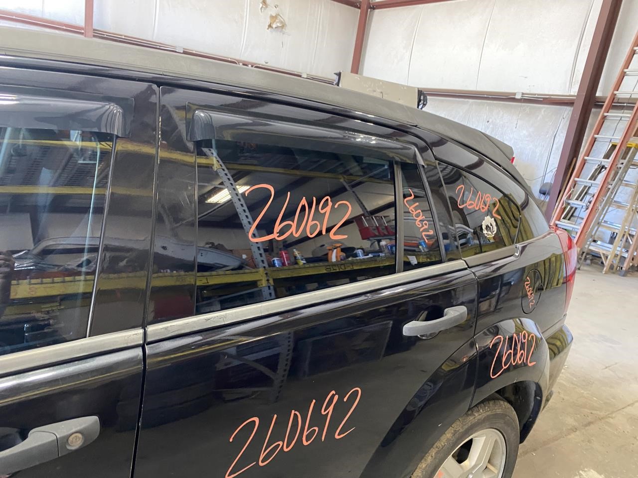 Vehicle/132759_12.jpg