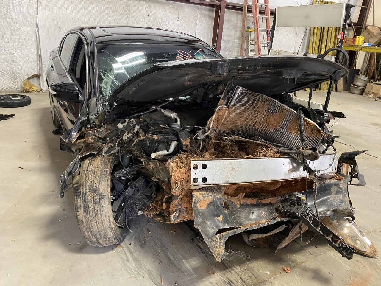 Vehicle/132934_04.jpg