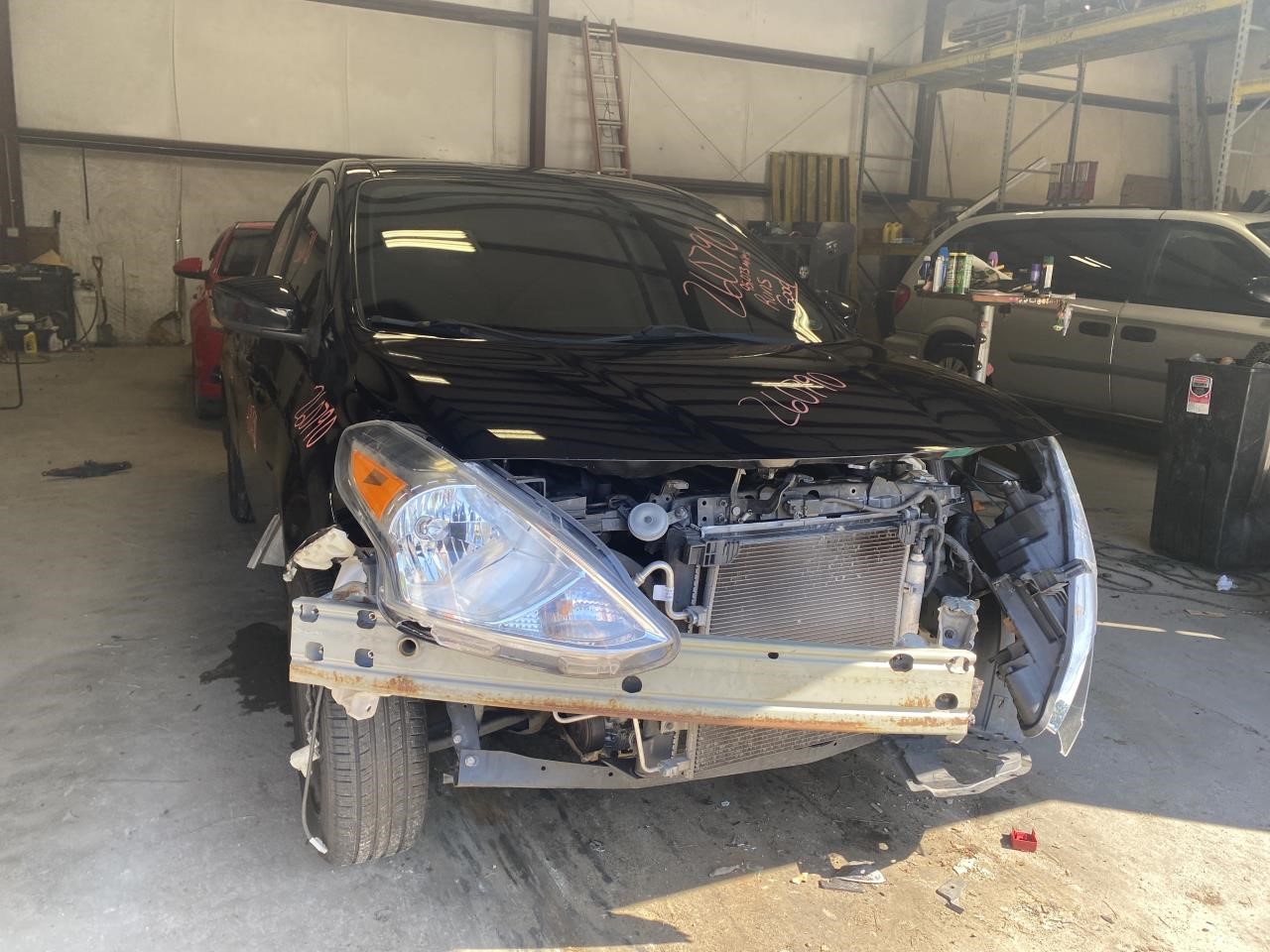 Vehicle/133618_04.jpg