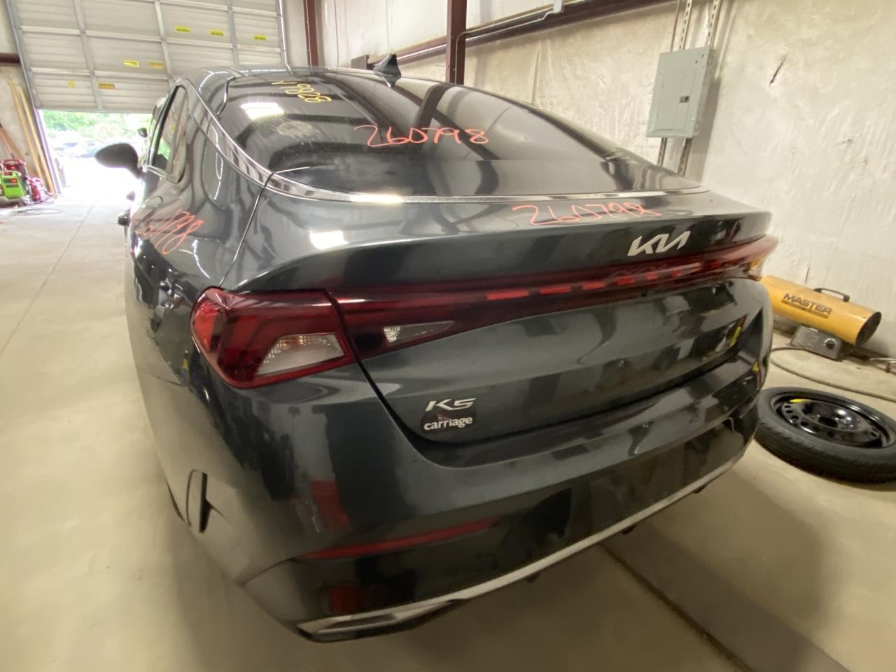Vehicle/133846_02.jpg