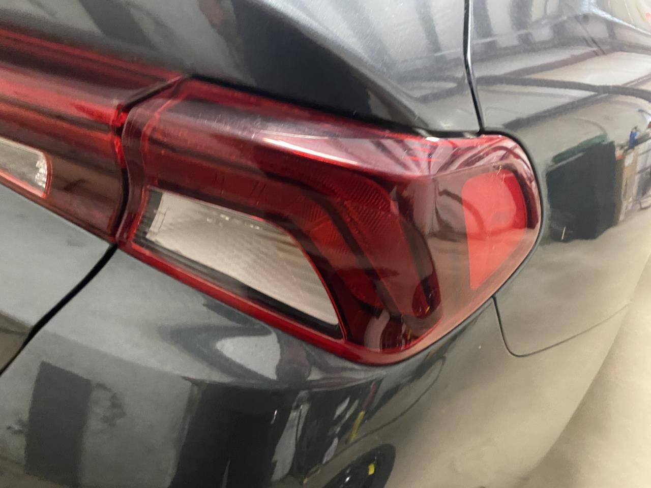 Vehicle/133846_12.jpg