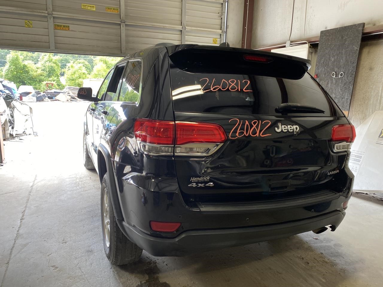 Vehicle/133905_02.jpg