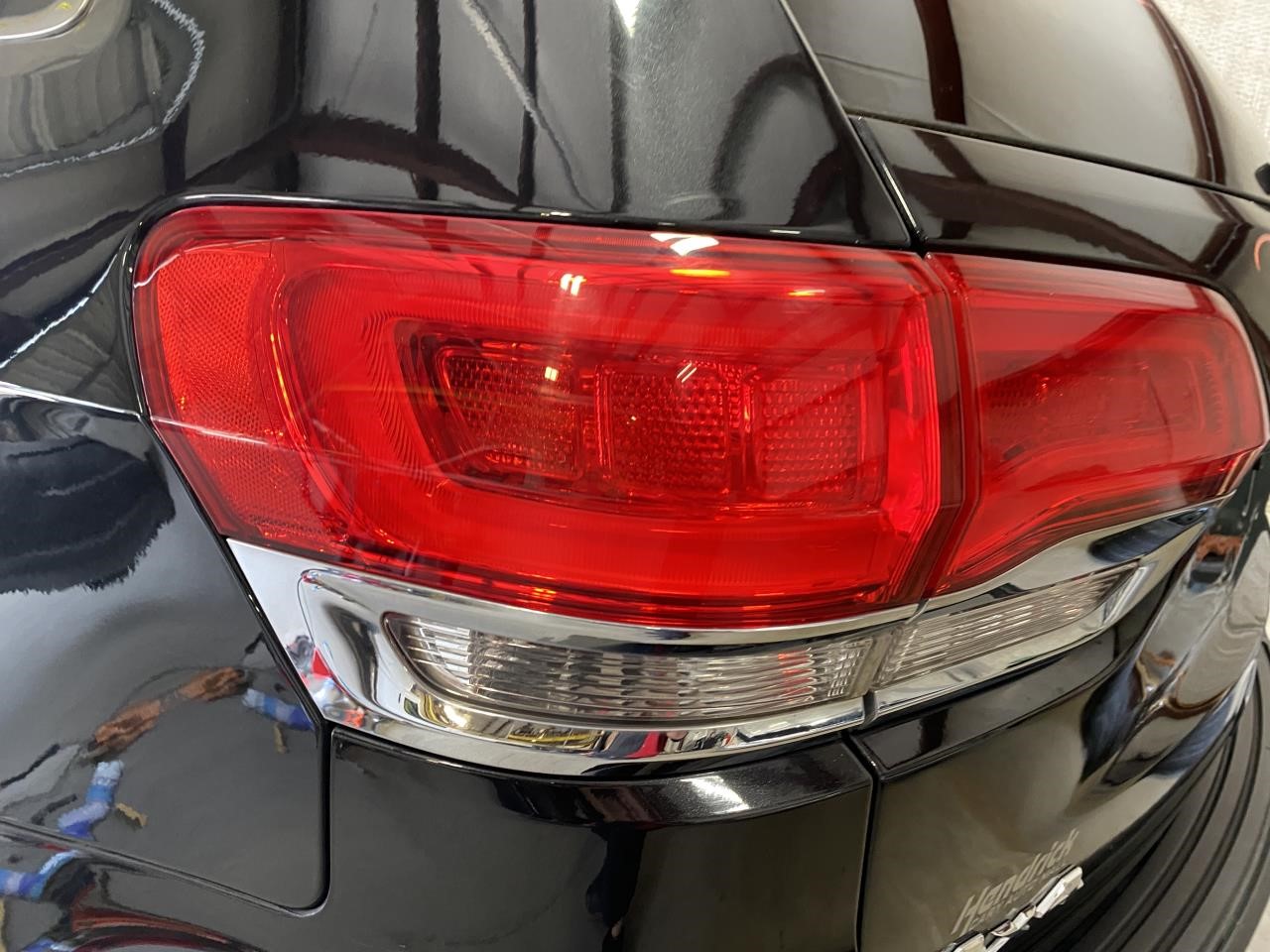 Vehicle/133905_12.jpg