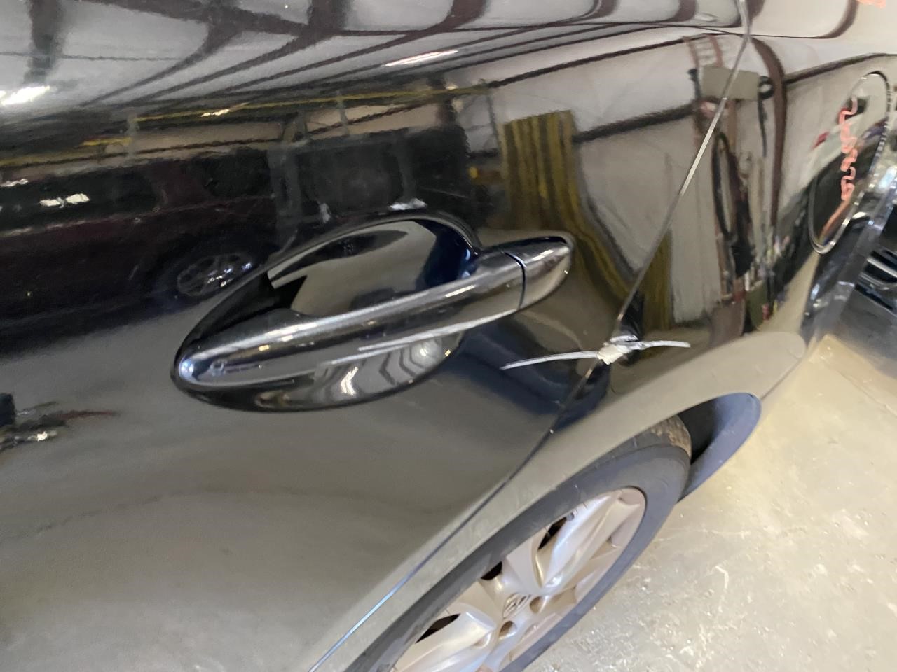 Vehicle/133944_08.jpg