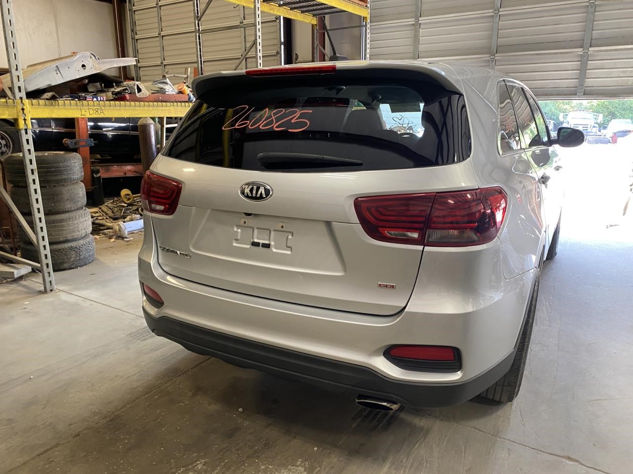 Vehicle/133949_03.jpg