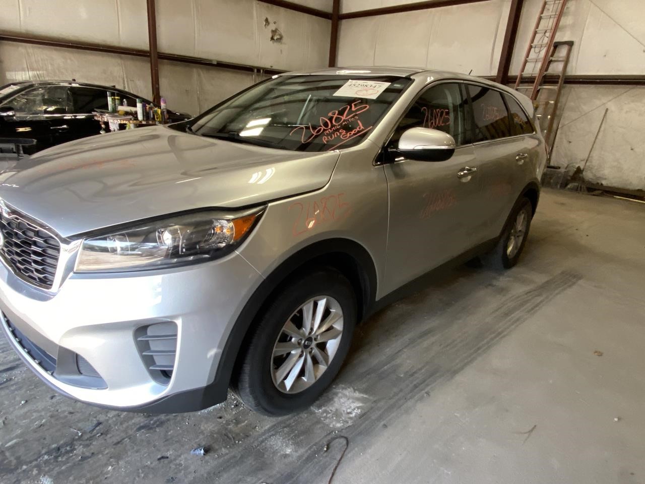 Vehicle/133949_12.jpg