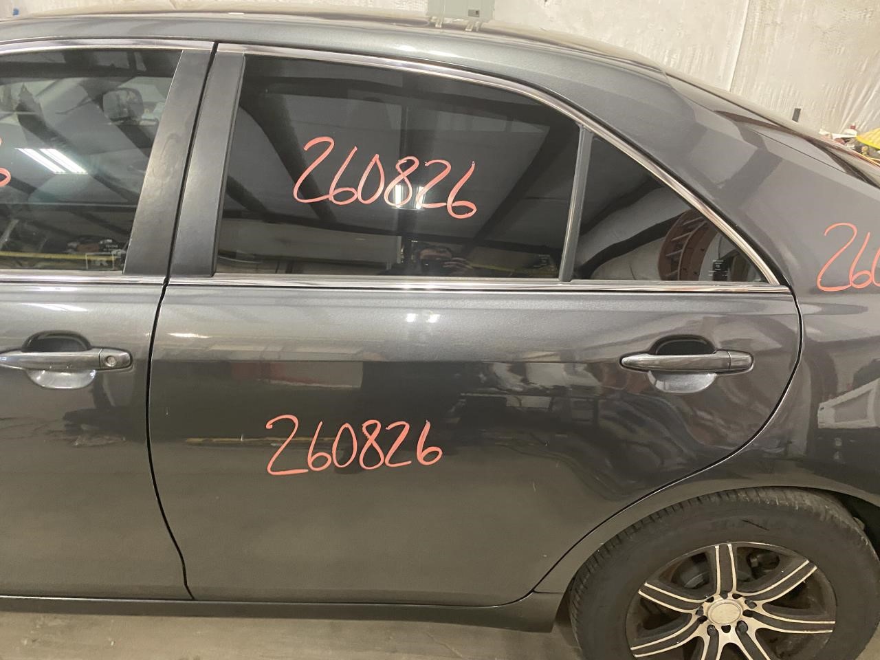 Vehicle/133950_11.jpg