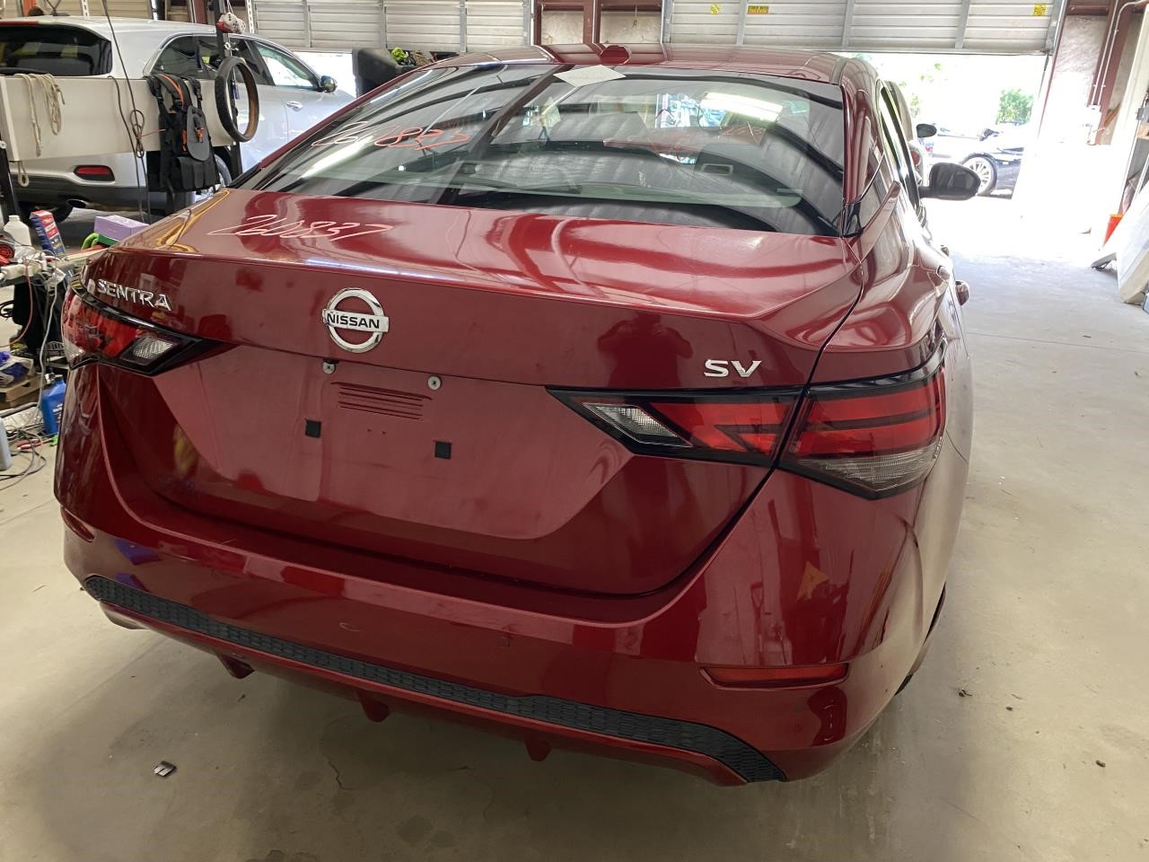 Vehicle/133996_03.jpg