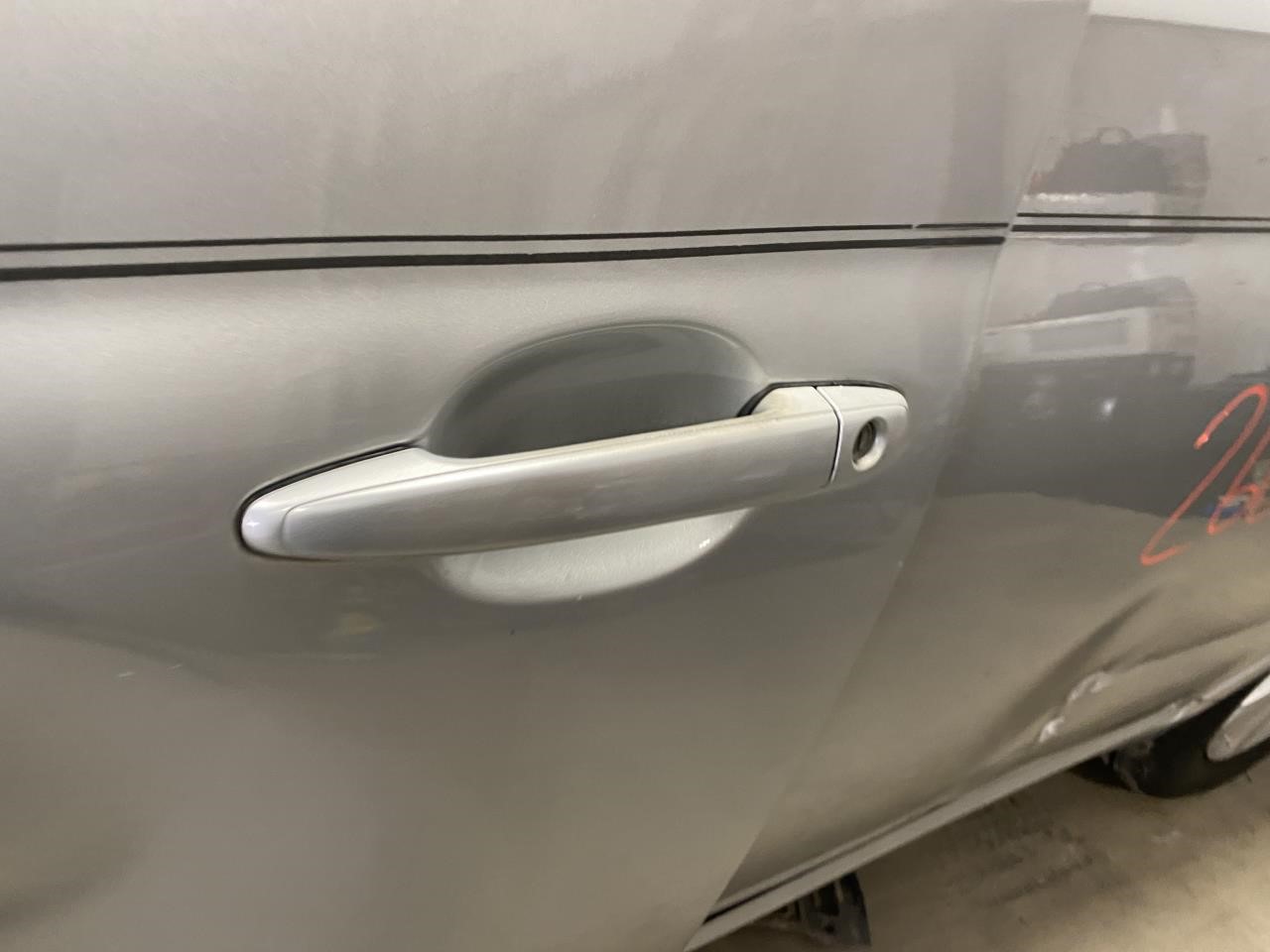 Vehicle/134542_10.jpg
