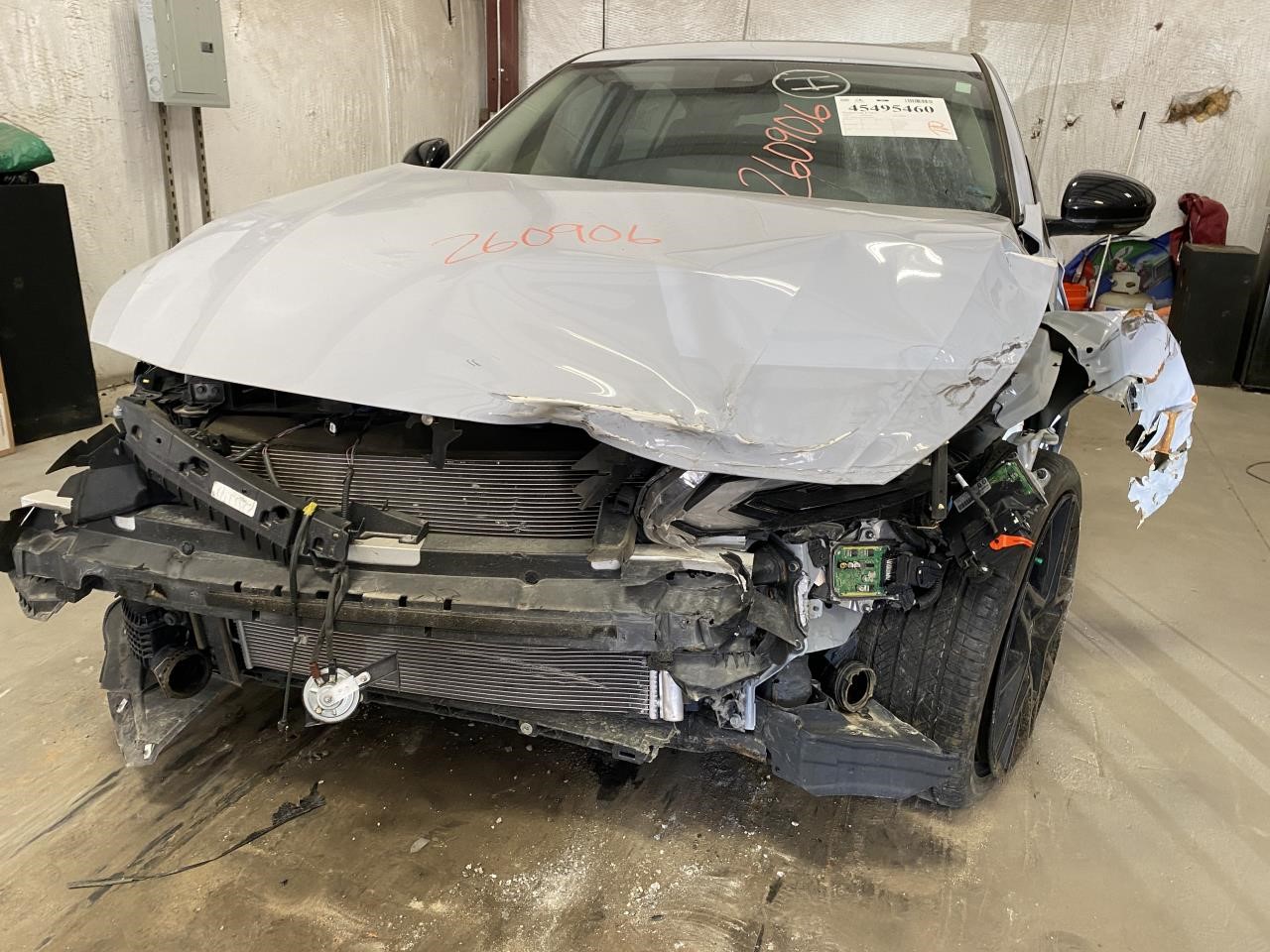 Vehicle/134672_01.jpg