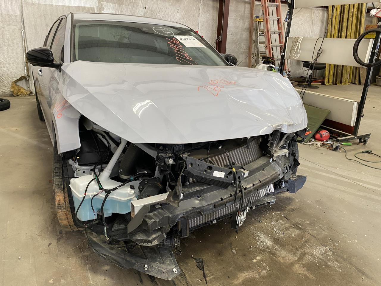 Vehicle/134672_04.jpg