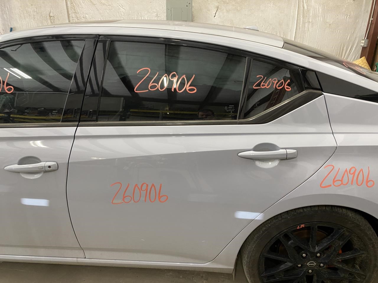 Vehicle/134672_08.jpg