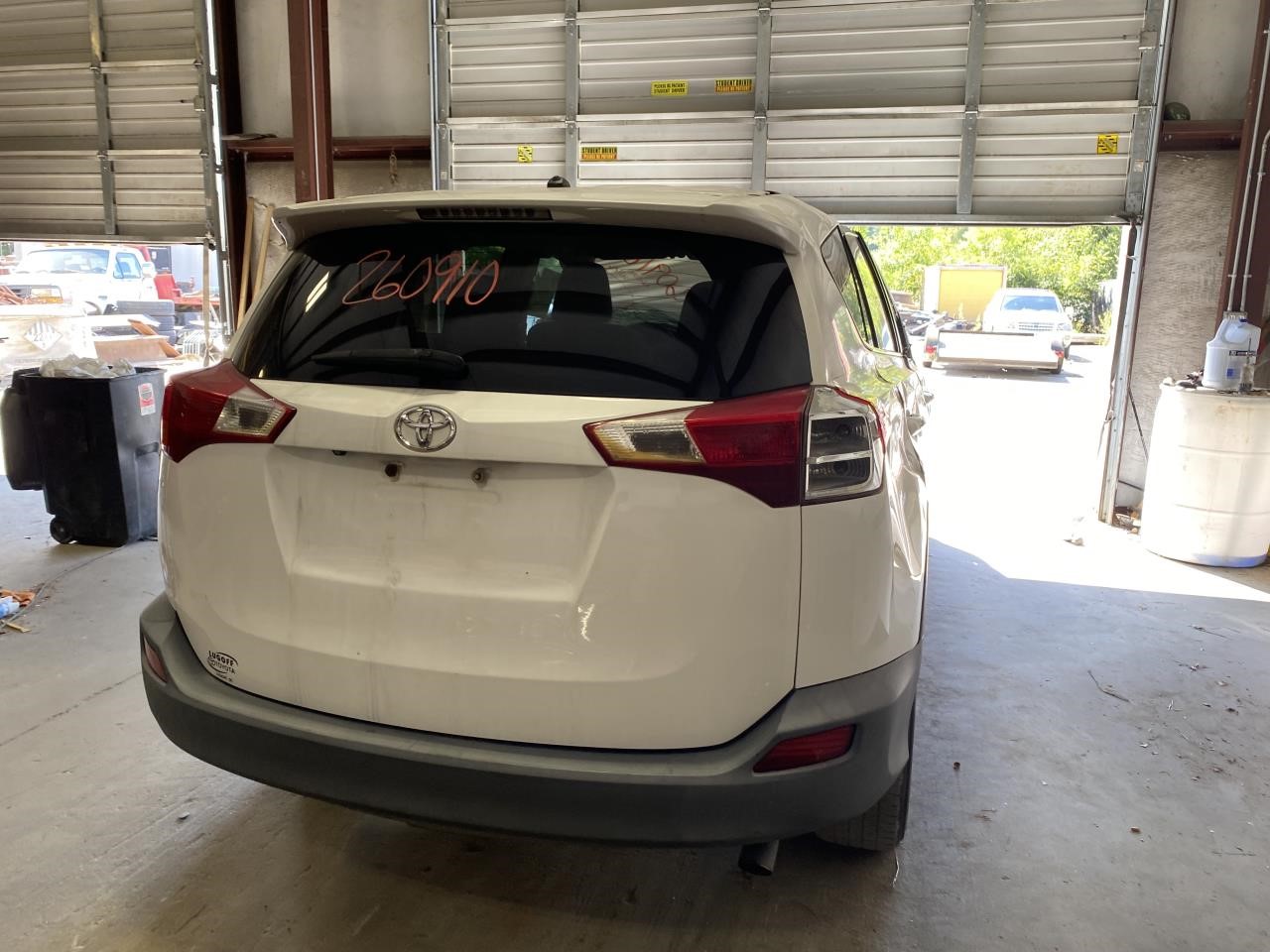 Vehicle/134714_03.jpg