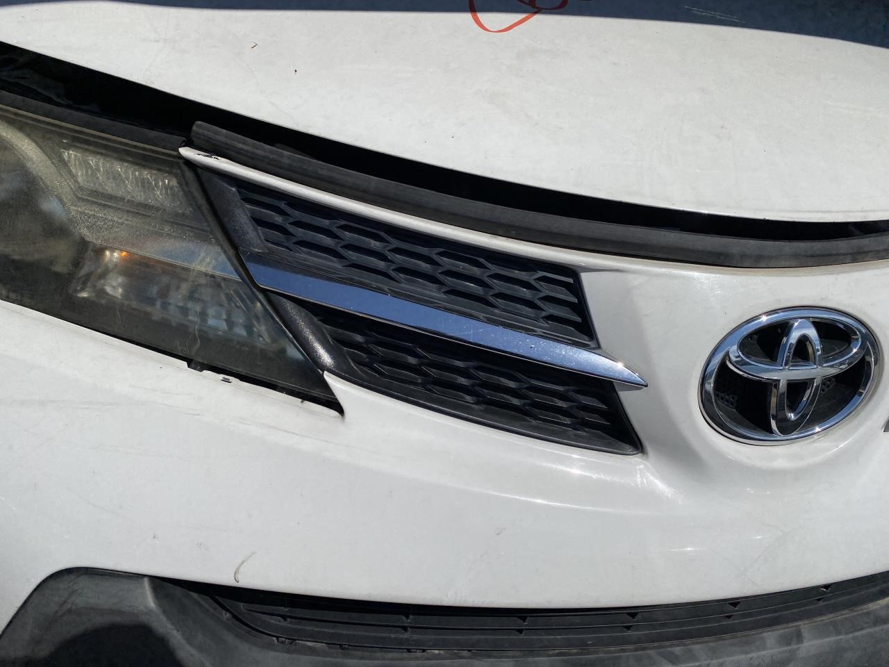 Vehicle/134714_05.jpg