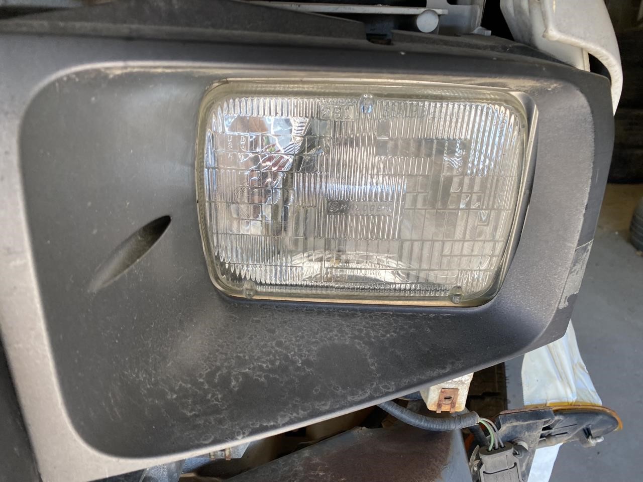 Vehicle/134724_06.jpg