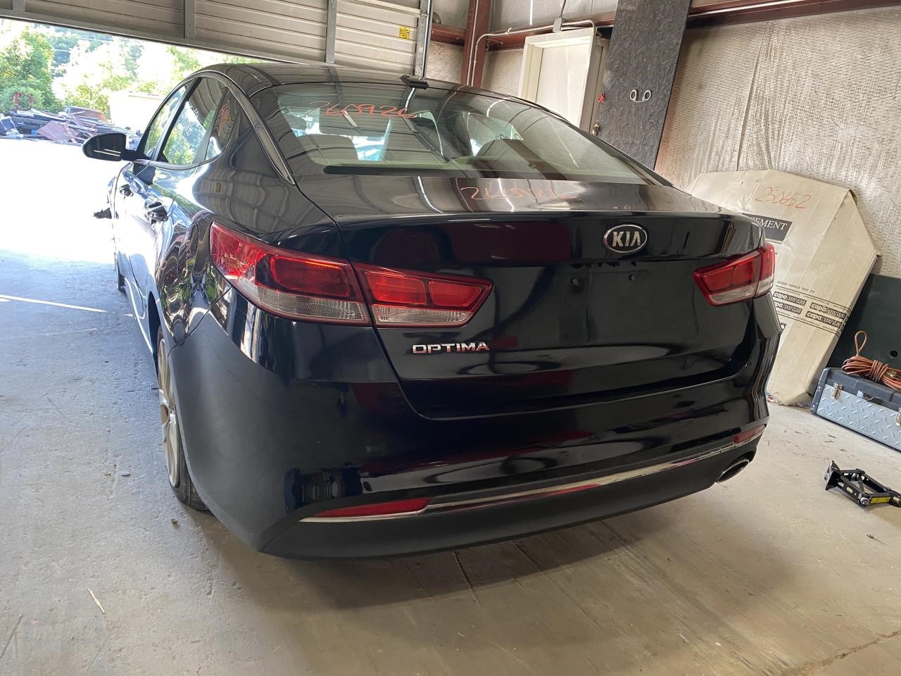 Vehicle/134783_02.jpg