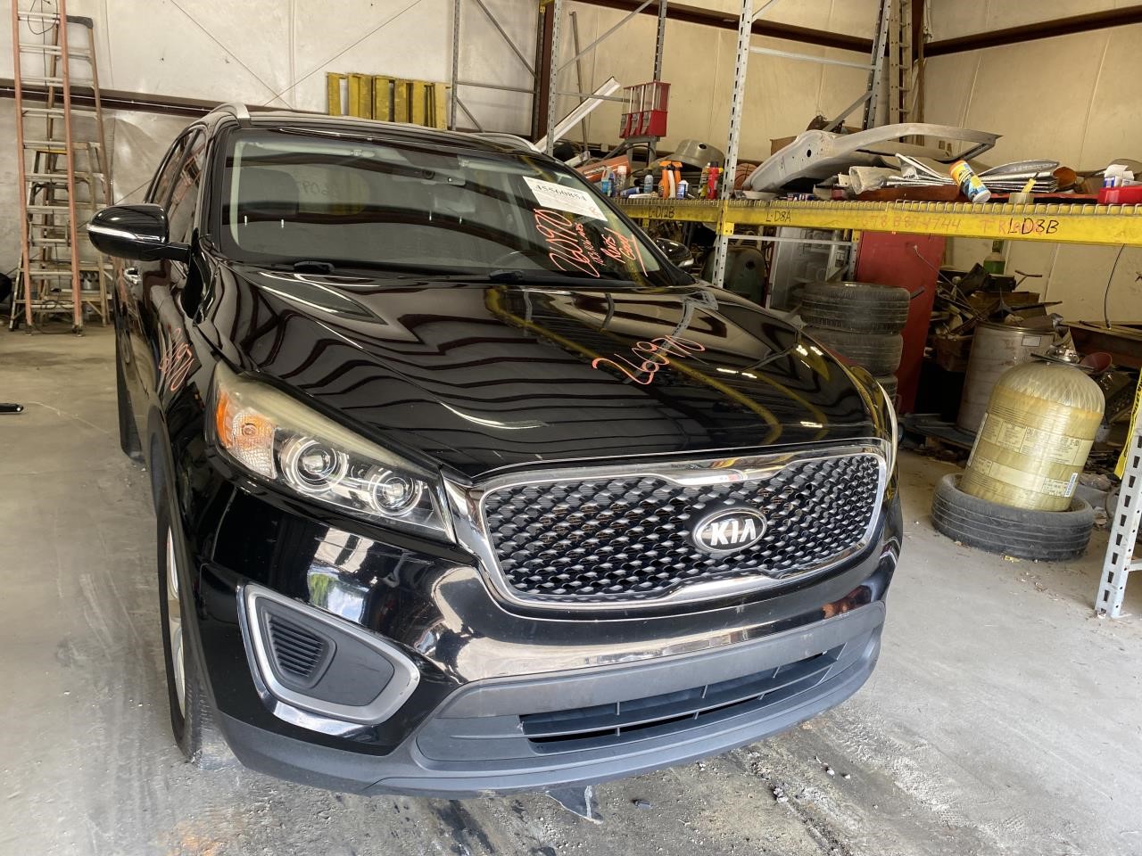 Vehicle/135090_04.jpg