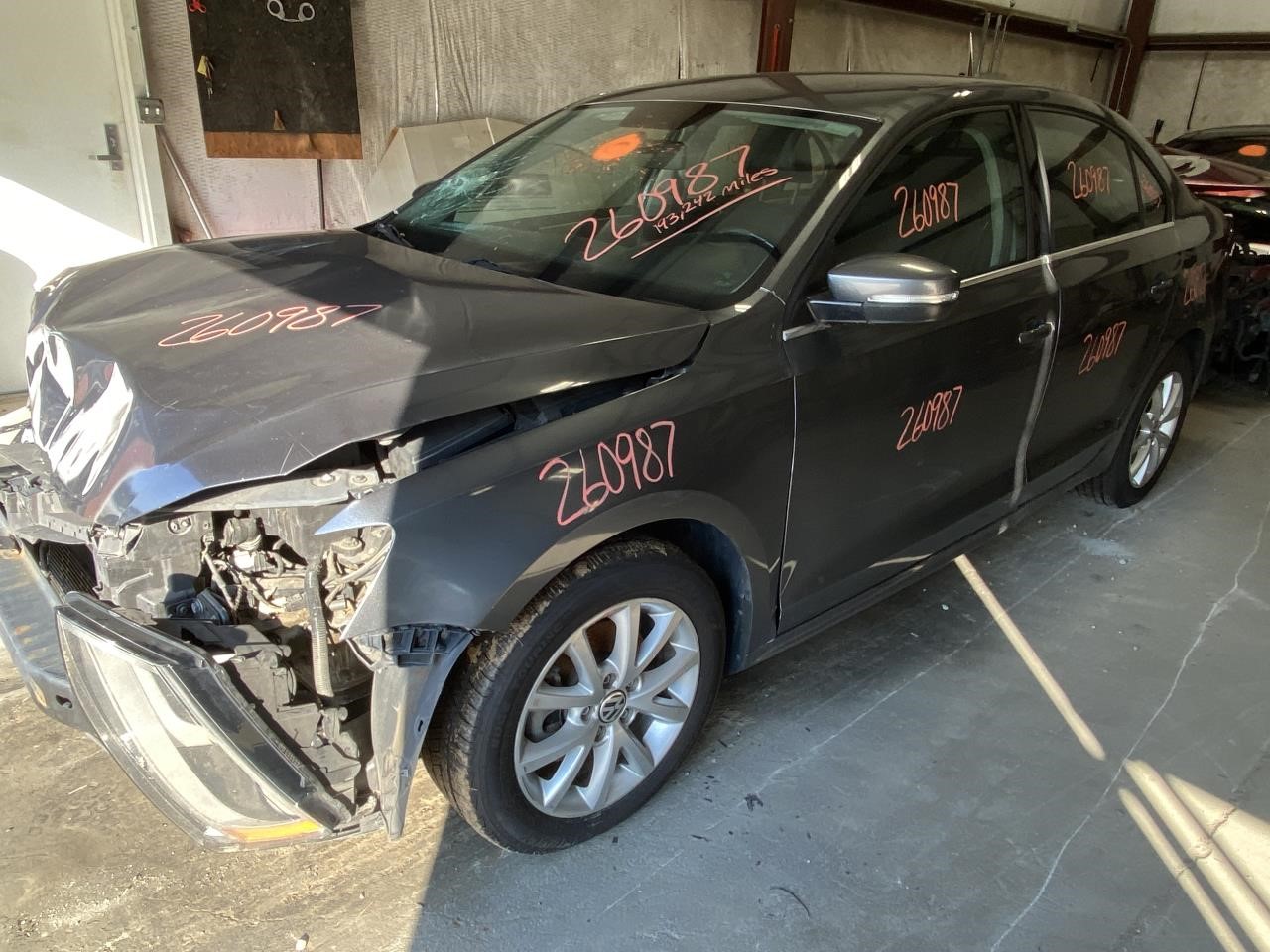 Vehicle/135293_05.jpg