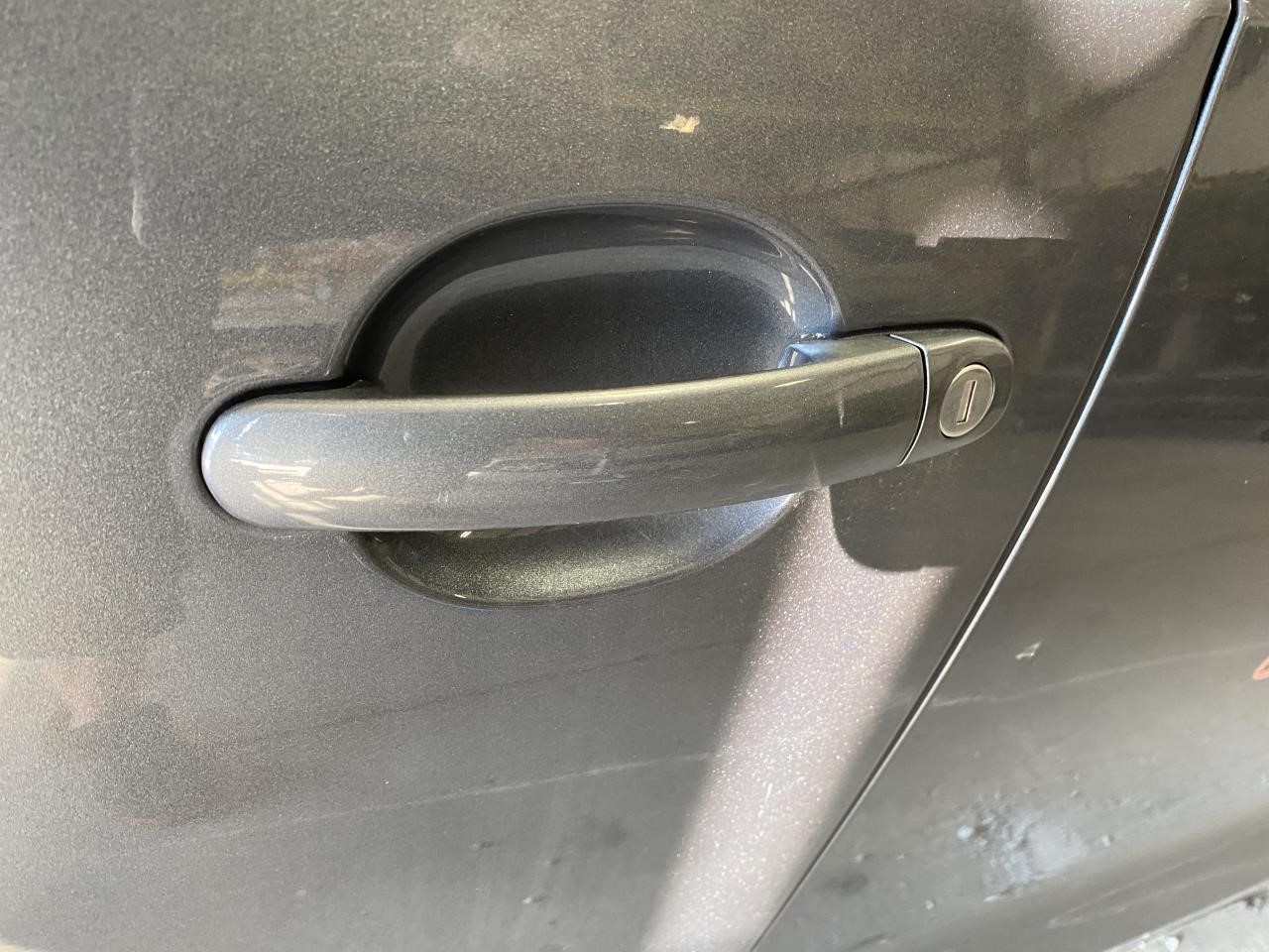 Vehicle/135293_07.jpg
