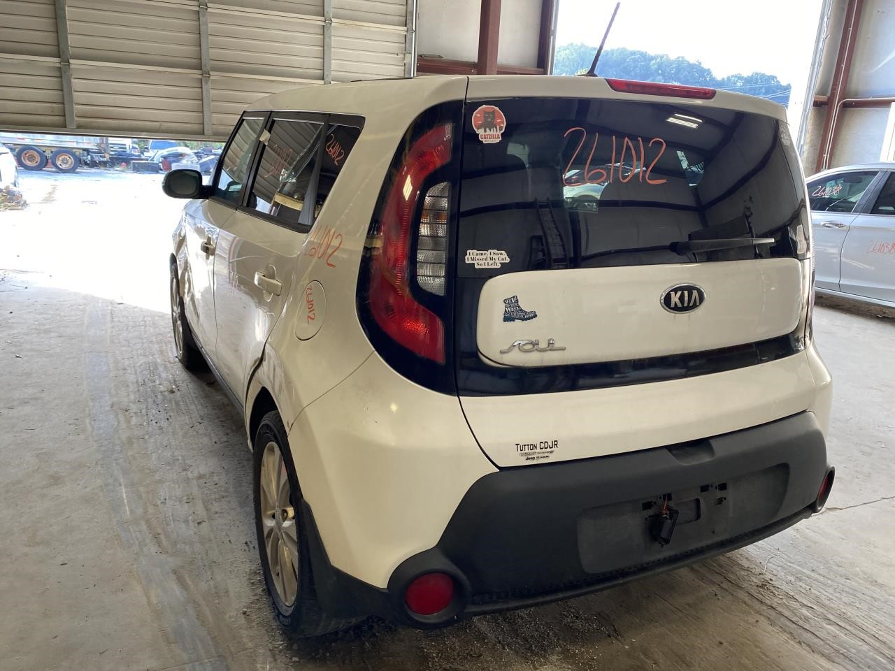 Vehicle/135544_02.jpg