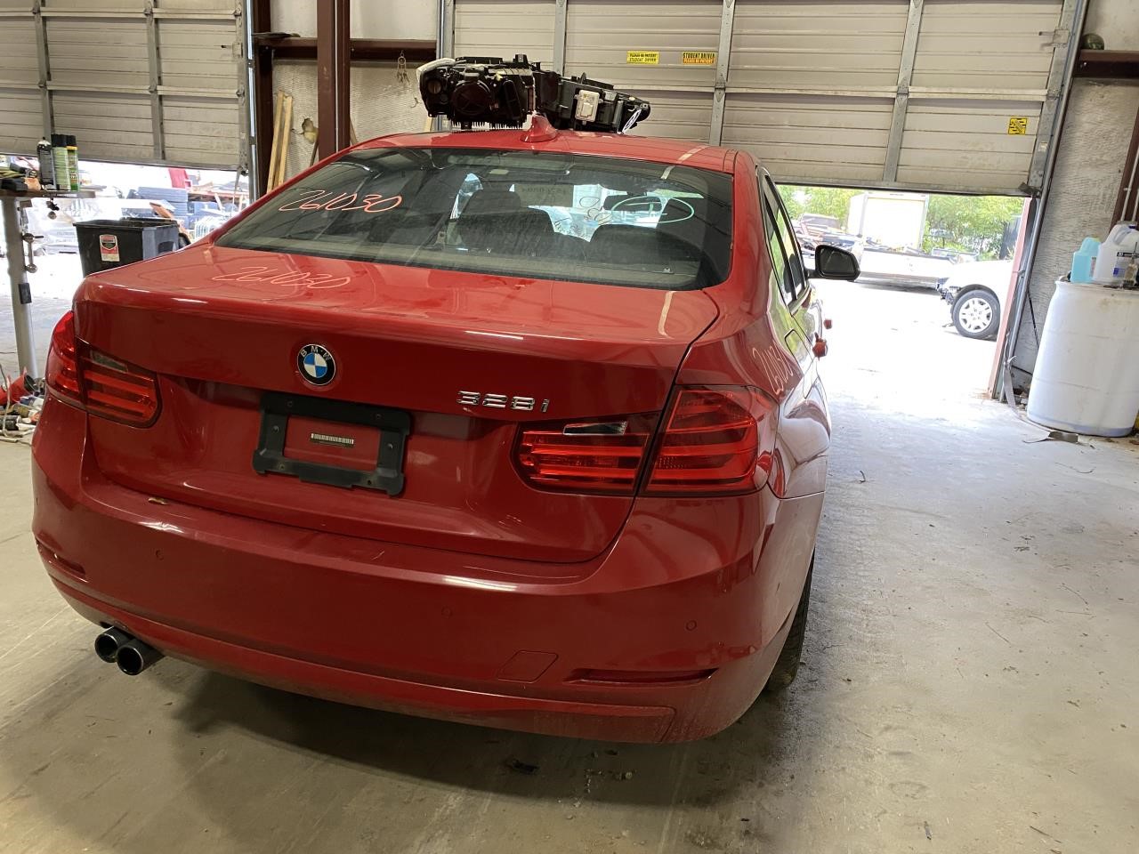 Vehicle/135599_03.jpg