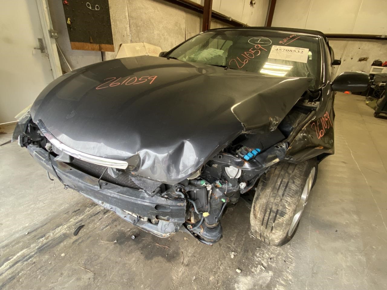 Vehicle/135673_01.jpg