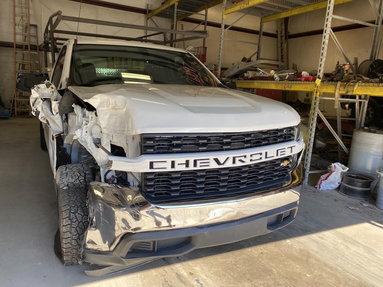 Vehicle/136020_04.jpg