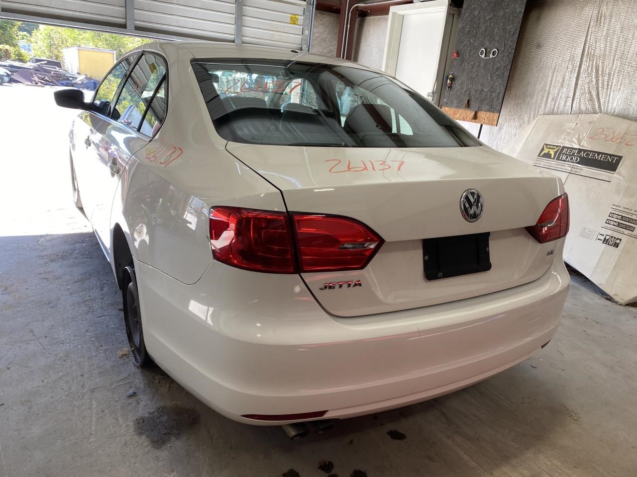 Vehicle/136349_02.jpg