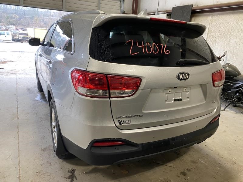 Vehicle/99548_02.jpg