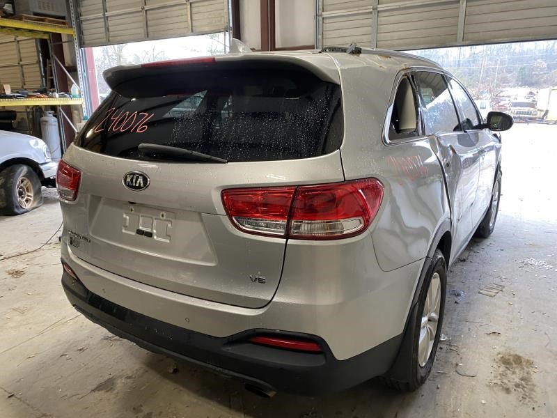 Vehicle/99548_03.jpg