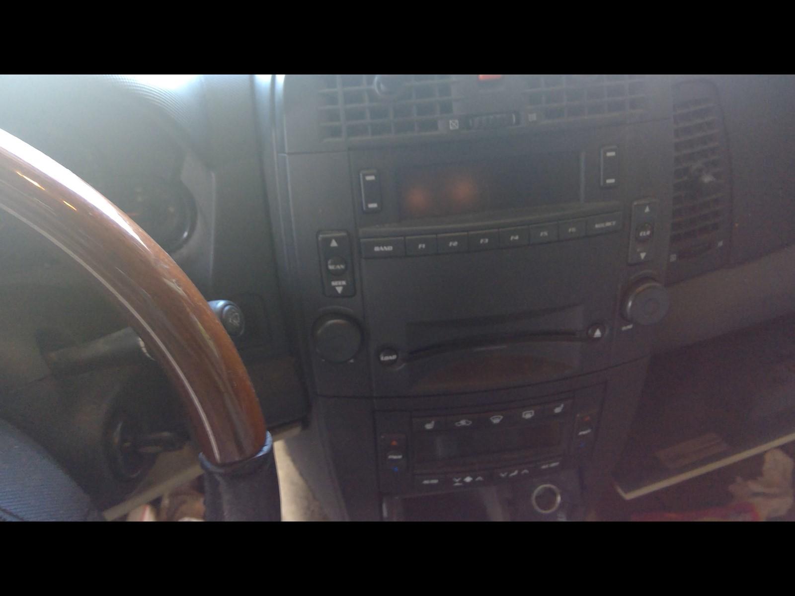 d/a/c/c/g/f2952ccd-d234-46be-b611-77caffa3ab49.jpeg