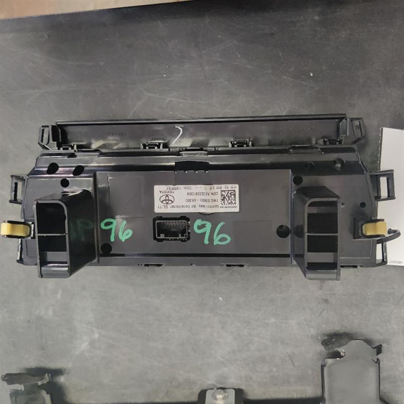 https://f005.backblazeb2.com/file/img-partshotlines-com/Inventory/MA712/Inventory/401809_03.jpg