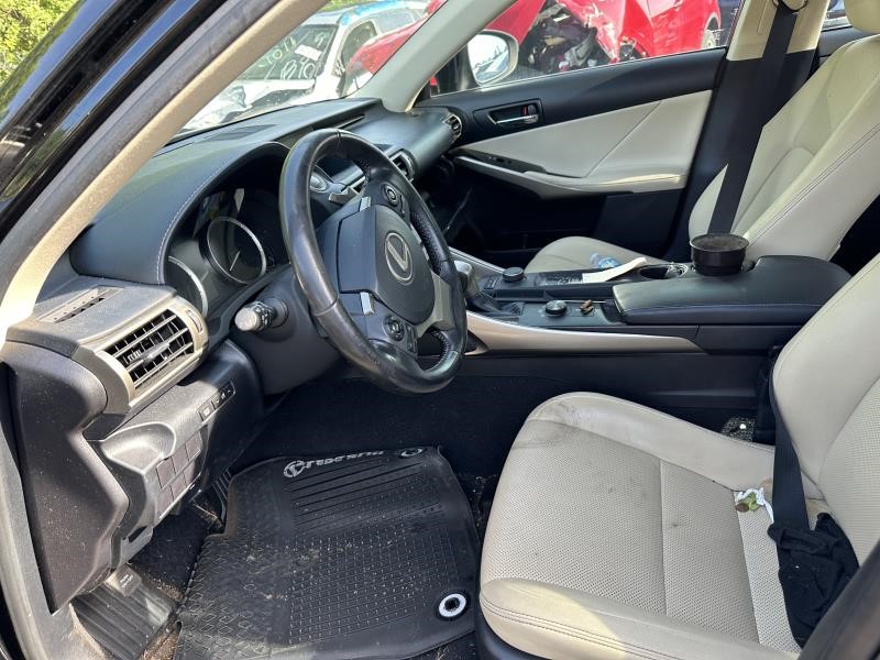 https://f005.backblazeb2.com/file/img-partshotlines-com/Inventory/MA712/Vehicle/12772_05.jpg