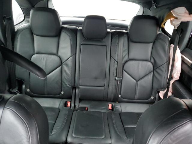 https://f005.backblazeb2.com/file/img-partshotlines-com/Inventory/MA712/Vehicle/14360_10.jpg