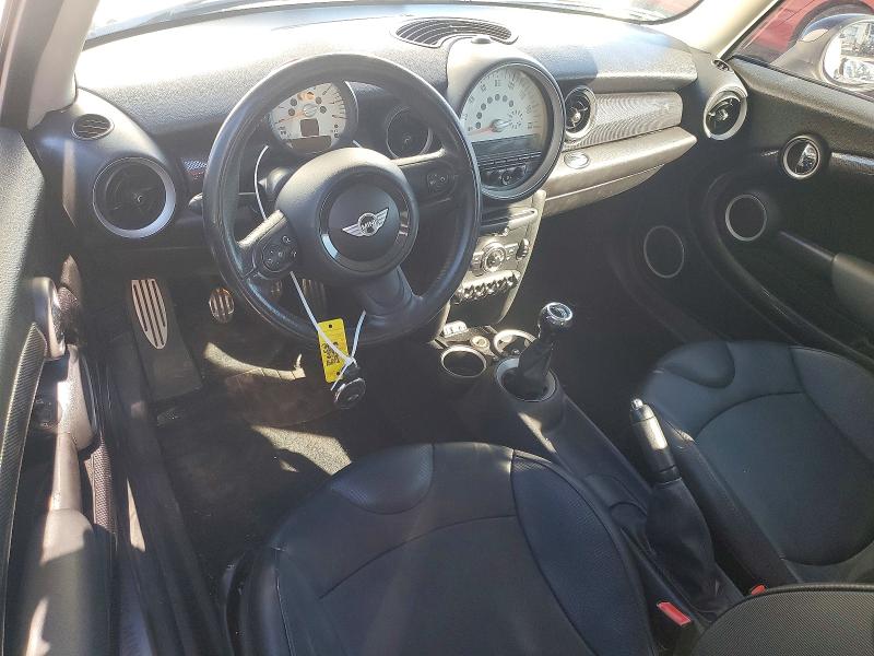 https://f005.backblazeb2.com/file/img-partshotlines-com/Inventory/MA712/Vehicle/15010_08.jpg