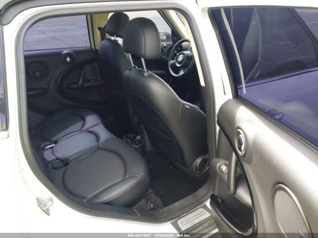 https://f005.backblazeb2.com/file/img-partshotlines-com/Inventory/MA712/Vehicle/15181_06.jpg