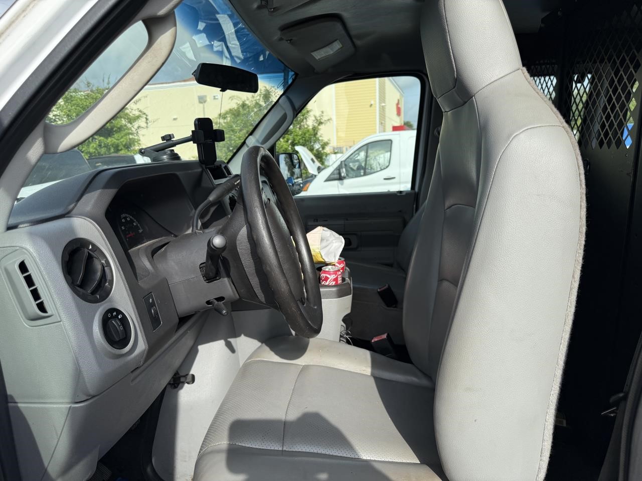 https://f005.backblazeb2.com/file/img-partshotlines-com/Inventory/MA712/Vehicle/15267_05.jpg