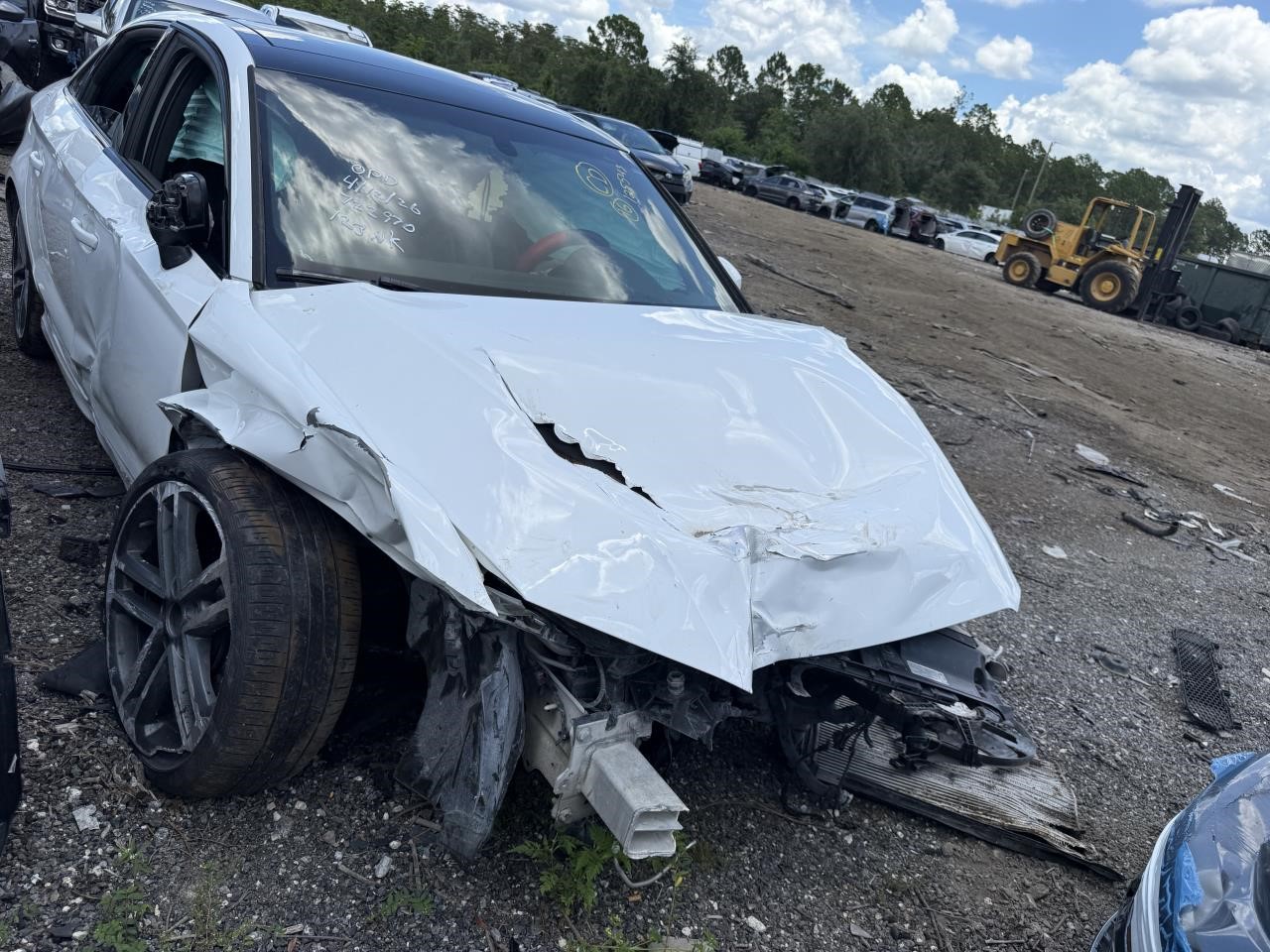 https://f005.backblazeb2.com/file/img-partshotlines-com/Inventory/MA712/Vehicle/15339_02.jpg