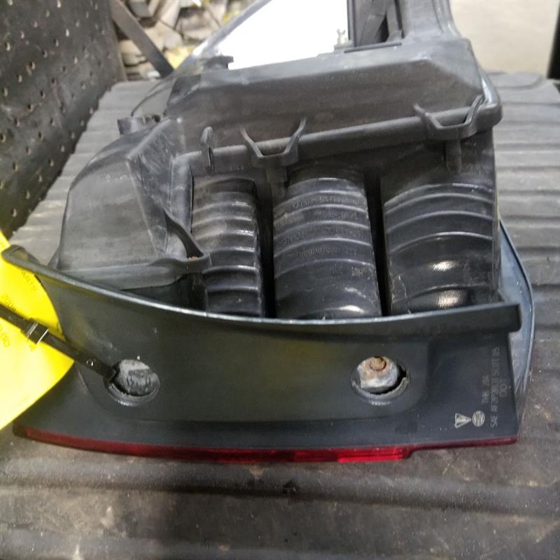 https://f005.backblazeb2.com/file/img-partshotlines-com/Inventory/MA726/Inventory/1017102_08.jpg