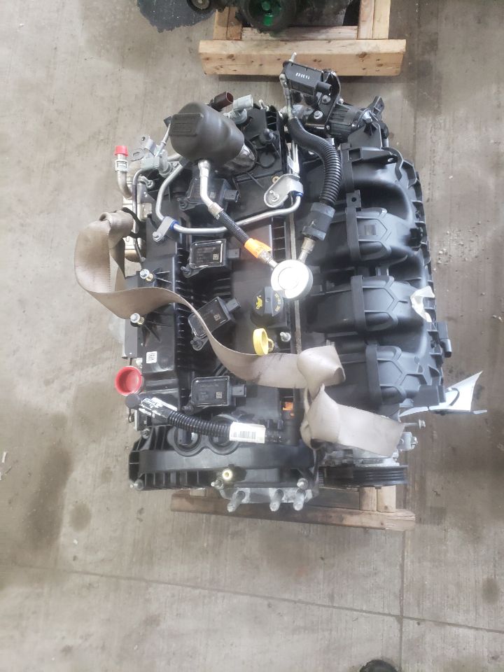 https://f005.backblazeb2.com/file/img-partshotlines-com/Inventory/MA726/Inventory/1242418_09.jpg