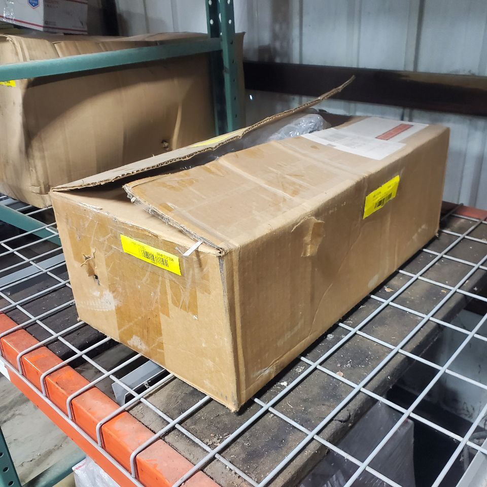 https://f005.backblazeb2.com/file/img-partshotlines-com/Inventory/MA726/Inventory/890833_10.jpg