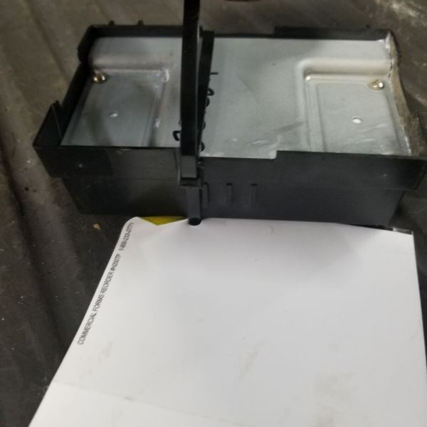 https://f005.backblazeb2.com/file/img-partshotlines-com/Inventory/MA726/Inventory/892799_04.jpg