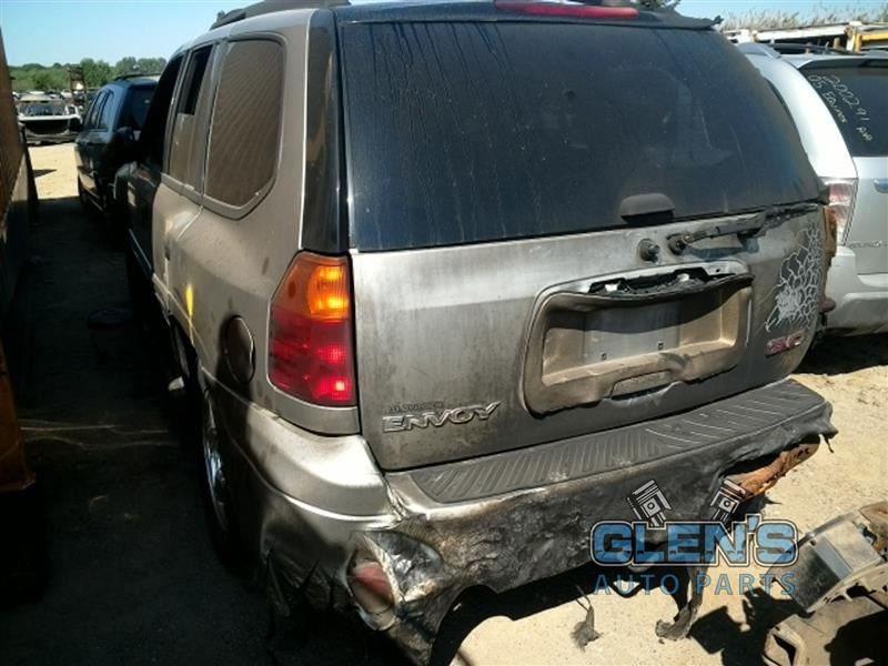 https://f005.backblazeb2.com/file/img-partshotlines-com/Inventory/MA726/Vehicle/33253_04.jpg