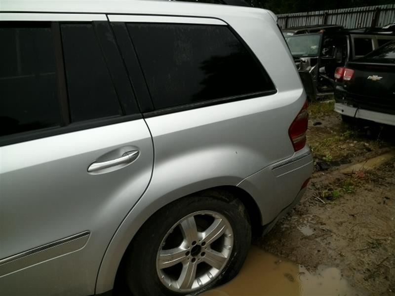 https://f005.backblazeb2.com/file/img-partshotlines-com/Inventory/MA726/Vehicle/35166_07.jpg