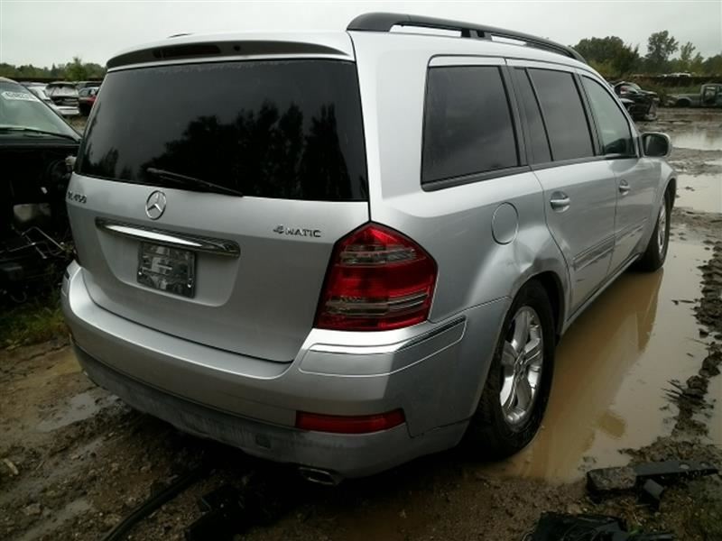 https://f005.backblazeb2.com/file/img-partshotlines-com/Inventory/MA726/Vehicle/35166_10.jpg