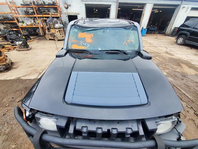 https://f005.backblazeb2.com/file/img-partshotlines-com/Inventory/MA726/Vehicle/35197_10.jpg