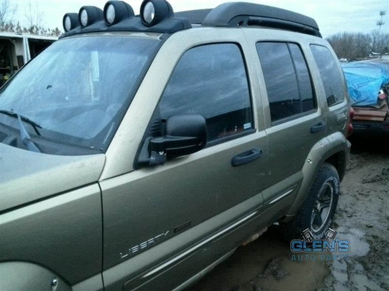 https://f005.backblazeb2.com/file/img-partshotlines-com/Inventory/MA726/Vehicle/35557_04.jpg