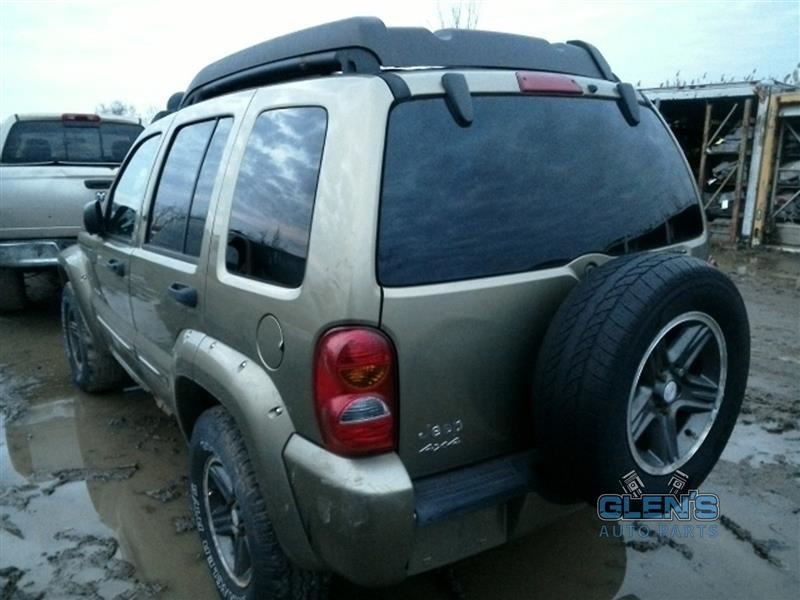 https://f005.backblazeb2.com/file/img-partshotlines-com/Inventory/MA726/Vehicle/35557_06.jpg